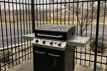 Property Grounds 72 of 72