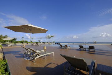Infinity pool