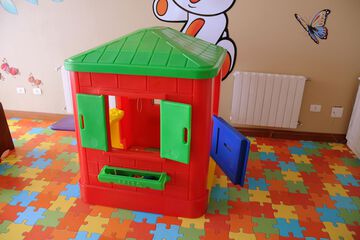 Children's play area - indoor