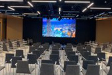 Entertainment 90 of 92