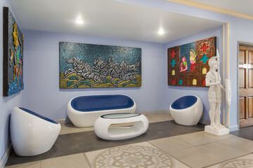 Hotel Interior 13 of 36