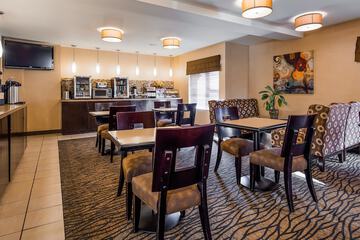 Breakfast/Coffee Service 35 de 45