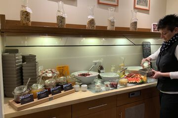 Breakfast buffet