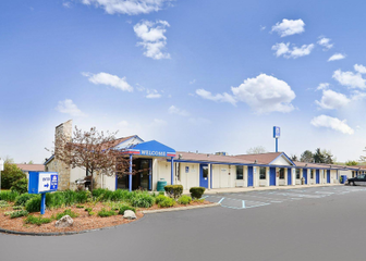Americas Best Value Inn & Suites Canton / Detroit