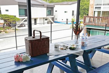 BBQ/picnic area