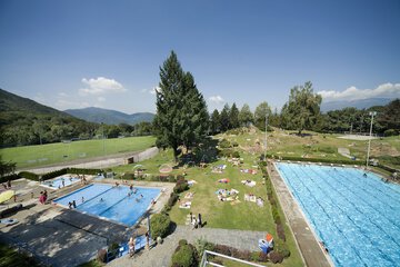 Exercise/lap pool