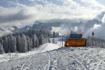 Snow and ski sports