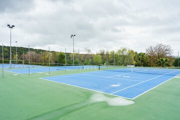 Sport court