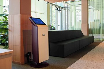 Check-in/check-out kiosk