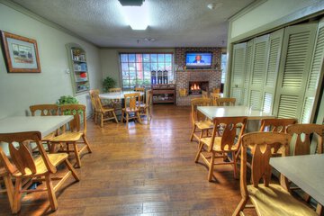 Breakfast/Coffee Service 40 of 59