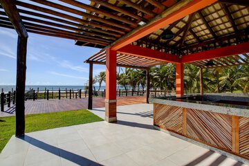 Beach bar