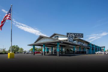 Hotel Elev8 Flagstaff Trademark Collection by Wyndham