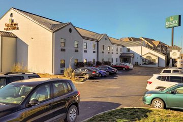 Quality Inn & Suites Columbia I-70