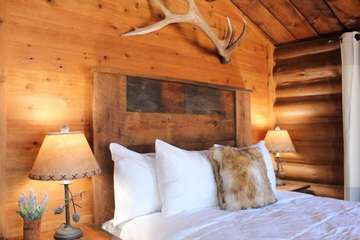 Elkhorn Cabins & Inn