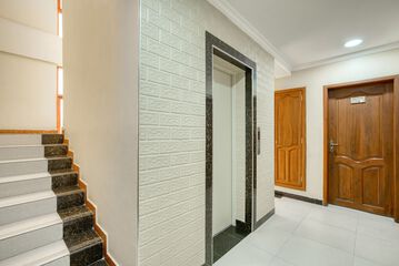 Elevator