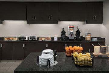 Breakfast/Coffee Service 35 of 44