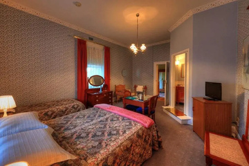 guest_rooms