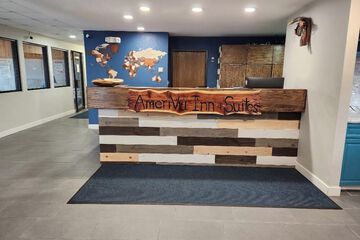AmeriVu Inn & Suites Hayward WI