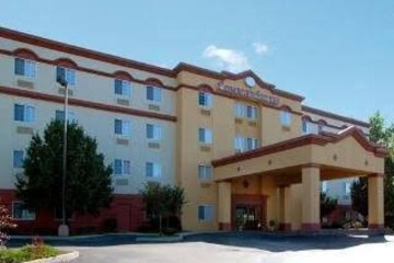  Rodeway Inn Carmel (Previously; Comfort Suites Carmel) 11