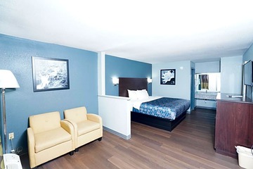 Red Carpet Inn and Suites Newnan GA