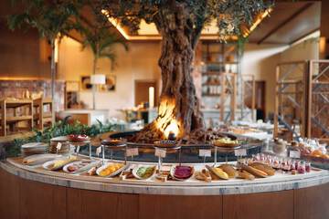 Breakfast buffet