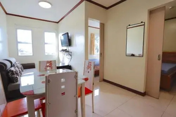 hotel_rooms