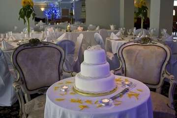 Banquet hall