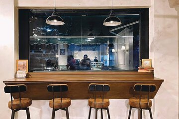 Coffee shop