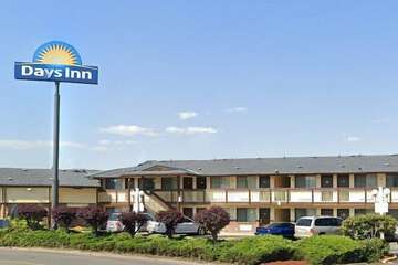 Days Inn by Wyndham Auburn