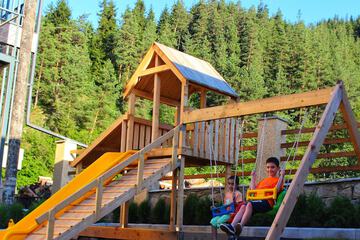 Children's play area - outdoor