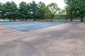 Tennis court