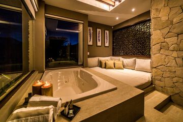 Jetted tub