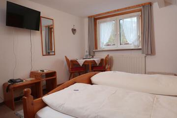 Photo 35