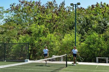 Tennis court