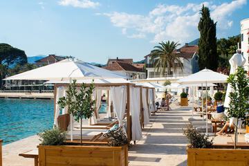 Sundeck
