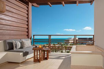 Beach/ocean view