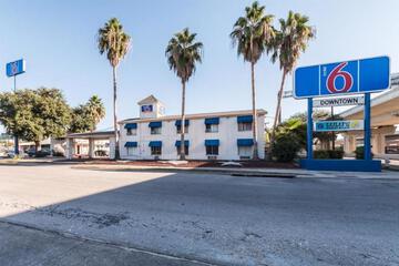 Americas Best Value Inn Riverwalk Downtown Market Square
