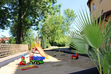 Children's play area - outdoor