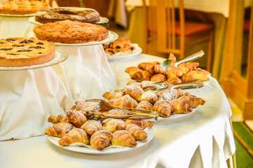 Breakfast buffet