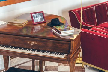 Interior detail
