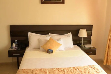 guest_rooms