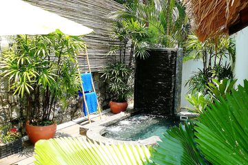 Jetted tub
