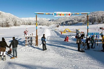 Children's play area - outdoor