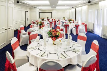 Indoor wedding