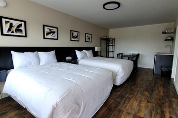 Richland Inn and Suites