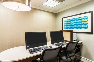 Business Center 28 of 28