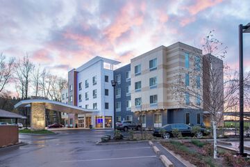 Fairfield Inn & Suites by Marriott Eugene East / Springfield