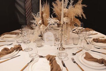 Indoor wedding