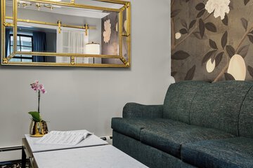 Room 13 of 41