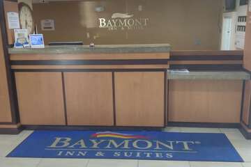 Check-in/check-out kiosk